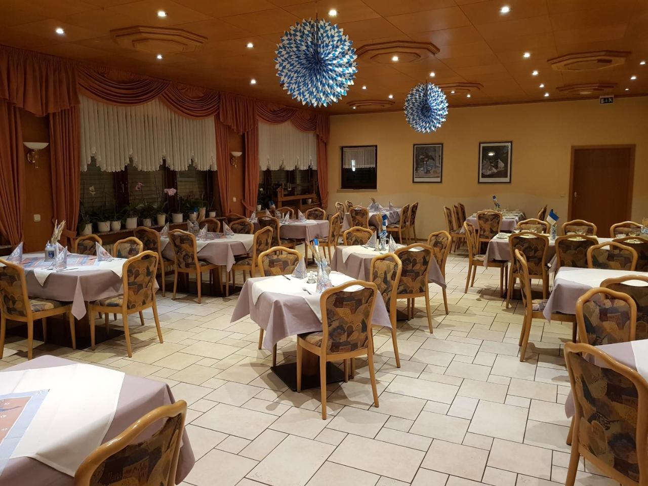Hotel Zur Waage باد مونستريفل المظهر الخارجي الصورة